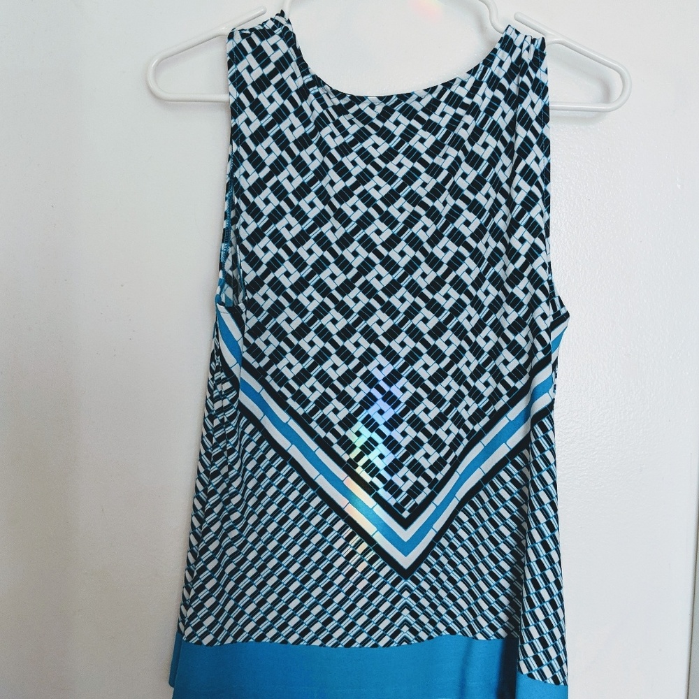 Calvin Klein patterned top - Picture 2 of 2